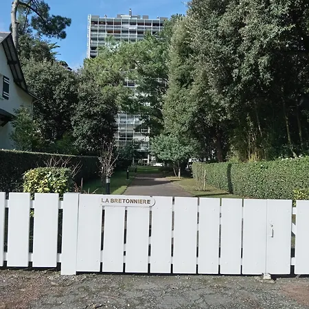 T1 Bis Neuf Avec Petite A 150m De La La Baule